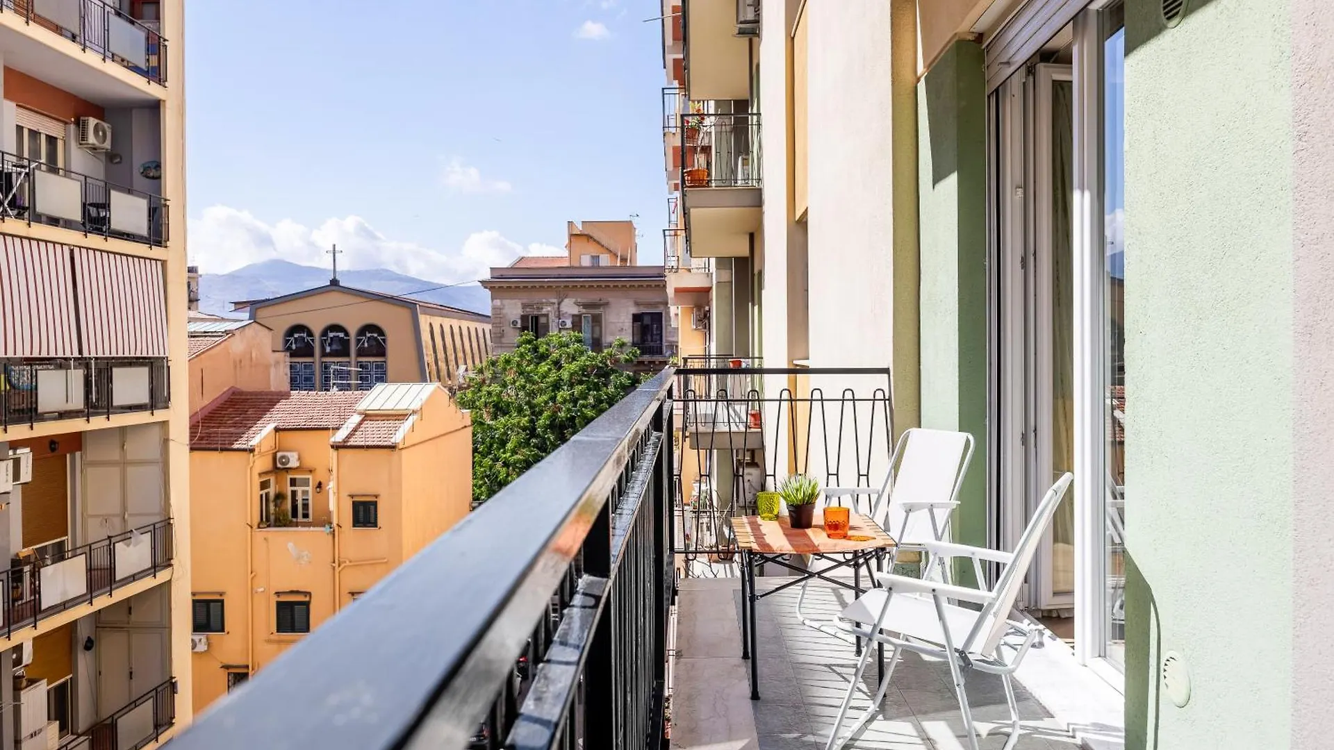 Artrinacria Apartments - Kalatafimi Palermo 0*,